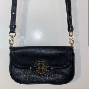 Tory Burch crossbody purse